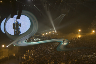 Oct 2008 Mojo Barriers work for Dutch superstar Marco Borsato